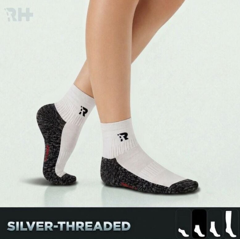 Cryo Silver + Terry Cloth Short Socks — White